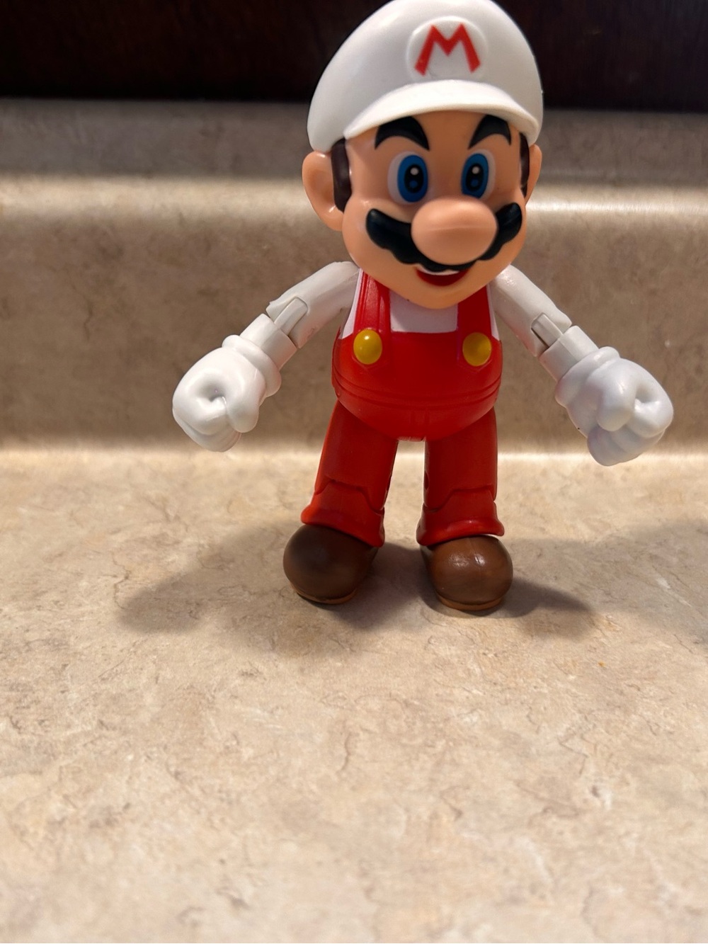 Super Mario Fire Mario poseable figure